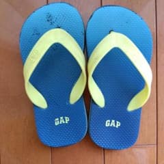 GAPキッズサンダル　19cmのサムネイル