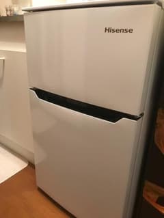 ハイセンス　２ドア冷蔵庫　（９３Ｌ）　ＨＲ‐Ｂ９５Ａ‐Ｗ　（ホワイト）のサムネイル