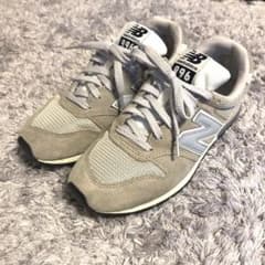 値下げニューバランス996 ベージュ　23cmのサムネイル