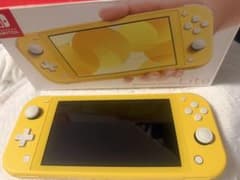Nintendo Switch Lite イエロー 本体のサムネイル