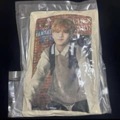 中島颯太 トラキン クッション - メルカリ