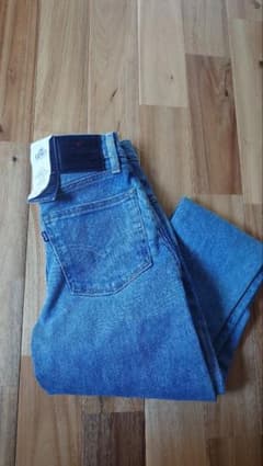 新品未使用タグつきLevi's　BORROWED FROM THE BOYSのサムネイル
