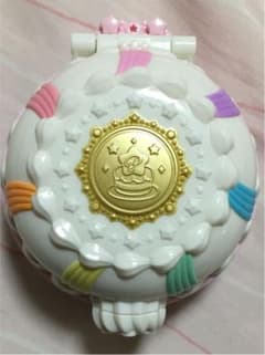 m様専用 キラキラ☆プリキュアアラモード スイーツパクトのサムネイル