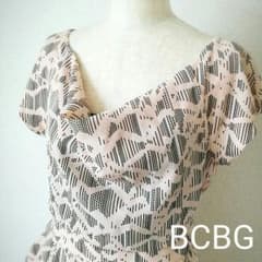 わぁ様❇お値下げ♧BCBG ENERATION デザインワンピースのサムネイル
