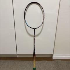 YONEX ASTROX 100 バドミントンラケットのサムネイル