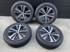 225/60R18 BSブリザックDM-V2 スバル純正のサムネイル