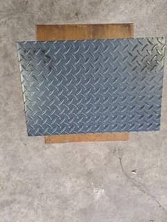縞鋼板 チェッカープレート DIY　300㍉×450㍉×厚み3.2　カット無料のサムネイル
