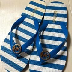 マイケルコース♡サンダル♡新品のサムネイル