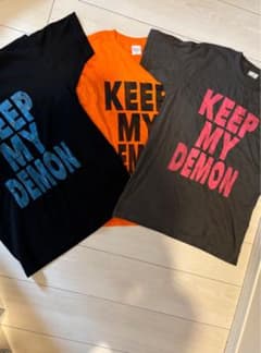 KEEP MY DEMON Tシャツ 赤のサムネイル