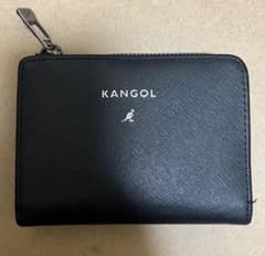 KANGOL ブラック 二つ折り財布のサムネイル