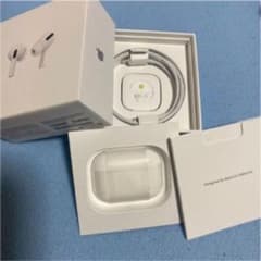 Apple AirPods proのサムネイル