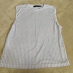 トップスのサムネイル