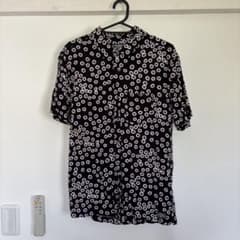 BILLABONG 半袖シャツ S 花柄のサムネイル