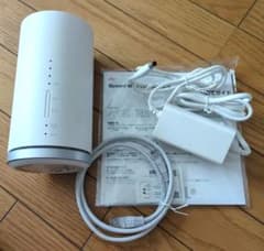 UQ版　SPEED WI-FI HOME L01Sのサムネイル
