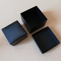ラザールダイヤモンド　リングケースのサムネイル
