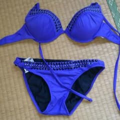 スパイラルガールの水着のサムネイル
