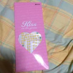 kiss on the green両手グローブのサムネイル