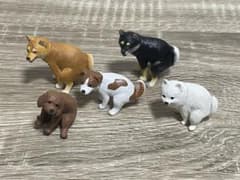 ふんばりーぬ　犬のフィギュア 5体セット　個別販売も大丈夫です。のサムネイル