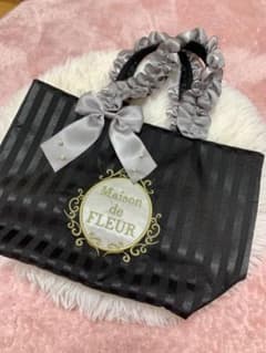 Maison de FLEUR ハンドバッグ ブラック ストライプ【値下げ中】のサムネイル