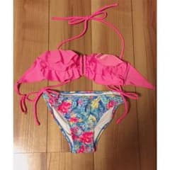 GRL 水着 ビキニのサムネイル