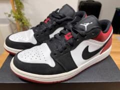 Nike Air Jordan 1 Low Black Toeのサムネイル