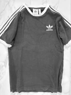 adidas グレー 半袖Tシャツ ストライプのサムネイル