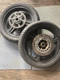 GPZ750F（空冷）純正ホイール（Z1000R） GPZ750F（空冷）純正ホイール（Z1000R） - メルカリ