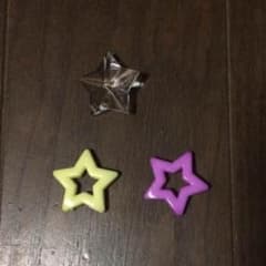 キラキラ アクセサリーのサムネイル