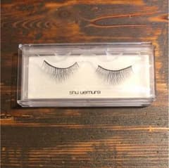 【値下げ】シュウウエムラ つけまつげのサムネイル