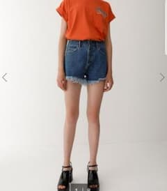 公式サイト完売　NO WAIST DENIM ショートパンツのサムネイル