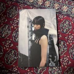 La museum Nana Komatsu 小松菜奈写真集 - メルカリ