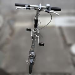 折りたたみ自転車 シルバー ブラックサドル 引取り限定 - メルカリ