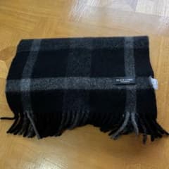 BLACK LABEL CRESTBRIDGE カシミヤ100% マフラー　美品のサムネイル