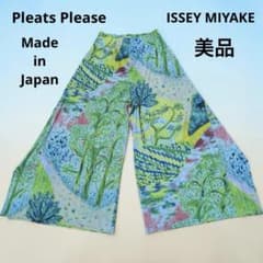美品　Pleats Please tropical print trousers 美品 Pleats Please tropical print trousers - メルカリ