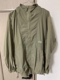 THE NORTH FACE ナイロンジャケット カーキのサムネイル