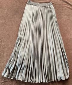 【美品】SLOB IENA ロングプリーツスカートのサムネイル