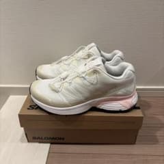 SALOMON スニーカーのサムネイル