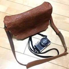 専用***一眼レフ専用 ショルダーバッグ 本革のサムネイル