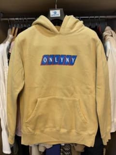 ONLYNY フーディ　マスタード　Sサイズのサムネイル