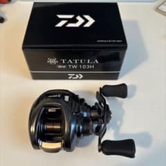 ダイワ 20タトゥーラSV TW103HL - メルカリ