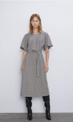【専用】ワンピース　ZARAのサムネイル