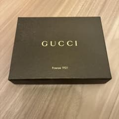 ギフト箱GUCCI空き箱10個 メルカリ - 約10×13×2cm 空箱 ギフトボックス GUCCI ラッピング・包装
