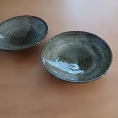 井上茂 彫三島皿 23cm 2枚セット 作家もの 2点 彫三島6.5寸皿 井上茂さん - メルカリ