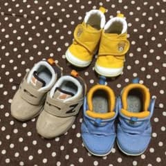 ベビーシューズミキハウス ニューバランス　サンダル  サイズ12.5のサムネイル