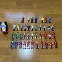 ゴーカイジャー　モバイレーツ　レンジャーキー40個のサムネイル