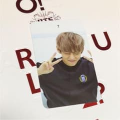 BTS V トレカのサムネイル