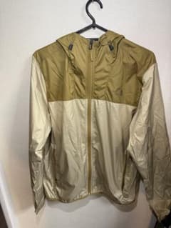 THE NORTH FACE ナイロンジャケット ベージュのサムネイル