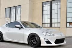 送料込みトヨタ純正 【86/ZN6/前期】左右ヘッドライト　SCION FR-Sのサムネイル