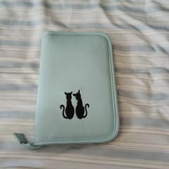 猫デザイン お薬手帳ケース 水色のサムネイル