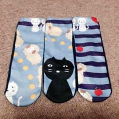 3足靴下 可愛い 猫のサムネイル